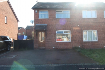 28 Blackthorne Avenue