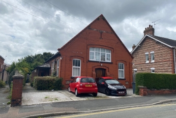 6 Welsh Chapel Road